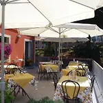 Locanda L'Ombrosa Hotel