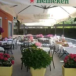 L'ombrosa Hotell 3*