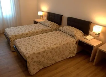 Hotel L'ombrosa Vezzano Ligure