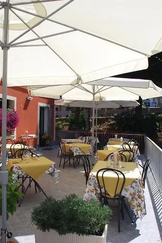 L'ombrosa Hotel