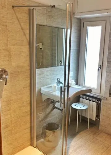 L'ombrosa Hotel